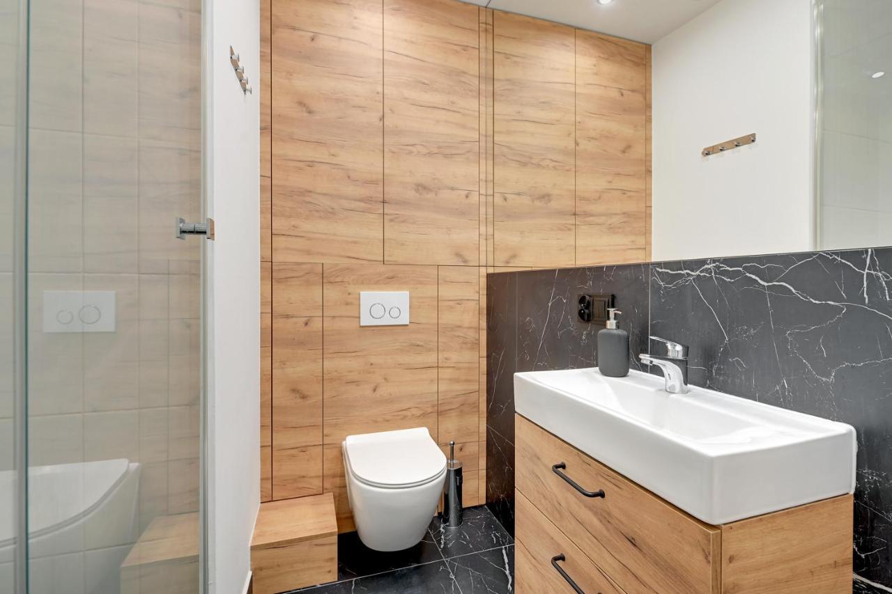 Royal Rose - Premium Beach Apartment Sopot Bagian luar foto